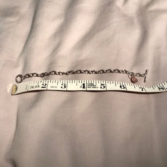 🌸Host Pick🌸 925 Sterling Silver Toggle Bracelet with Pink Crystal Heart - Picture 4 of 6